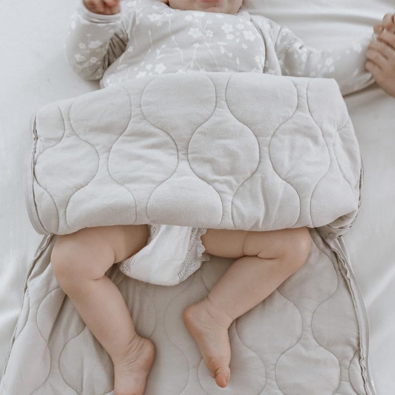 GUNAMUNA Unisex Long-Sleeve Sleep Sack, Wearable Sleep Bag for Babies and Toddlers, Soft Rayon, 1.0 TOG, 3 to 36 Months