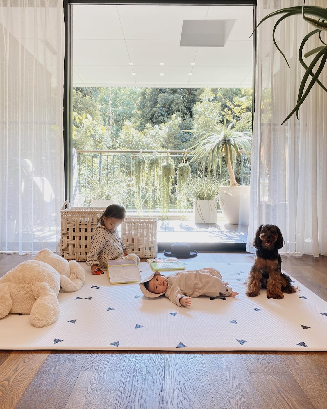 LITTLE Bot Ofie Mat, Soft Reversible Foam Baby Play Floor mat, Waterproof, 6.5 ft x 4.5 ft, Durable and Non-Toxic (Zen line, Large)