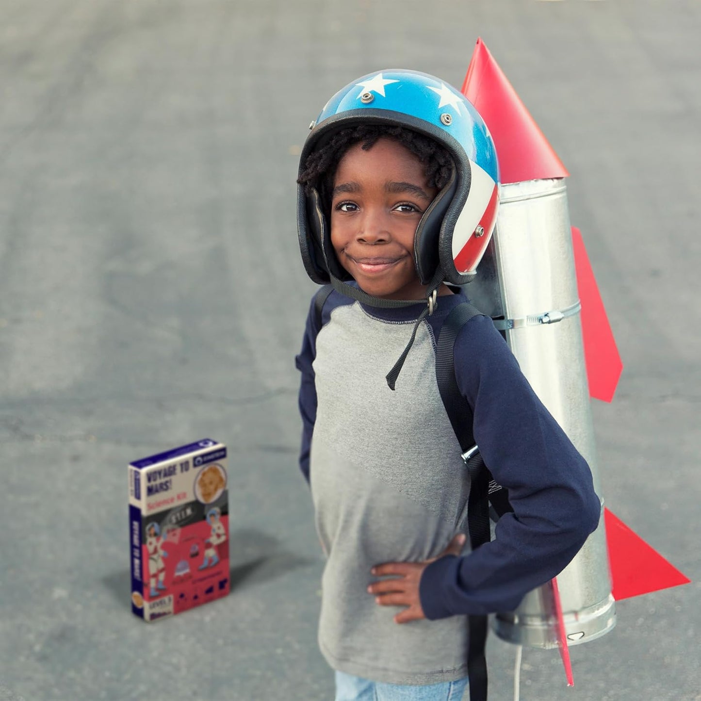 Einstein’s “Voyage to Mars Science Kit for Kids. STEM for Boys & Girls Aged 8 and Above. 12 Exciting Experiments Inside. Detailed Picture Guide Included.
