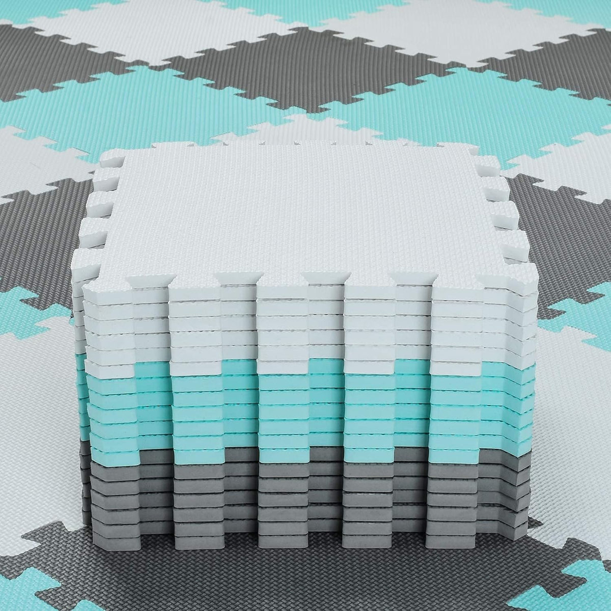 qqpp EVA Rubber 18 Tiles Interlocking Puzzle Foam Floor Mats - Baby Play Mat for Playing | Exercise Mat for Home Workout. White, Green, Gray. QC-AHLb18N