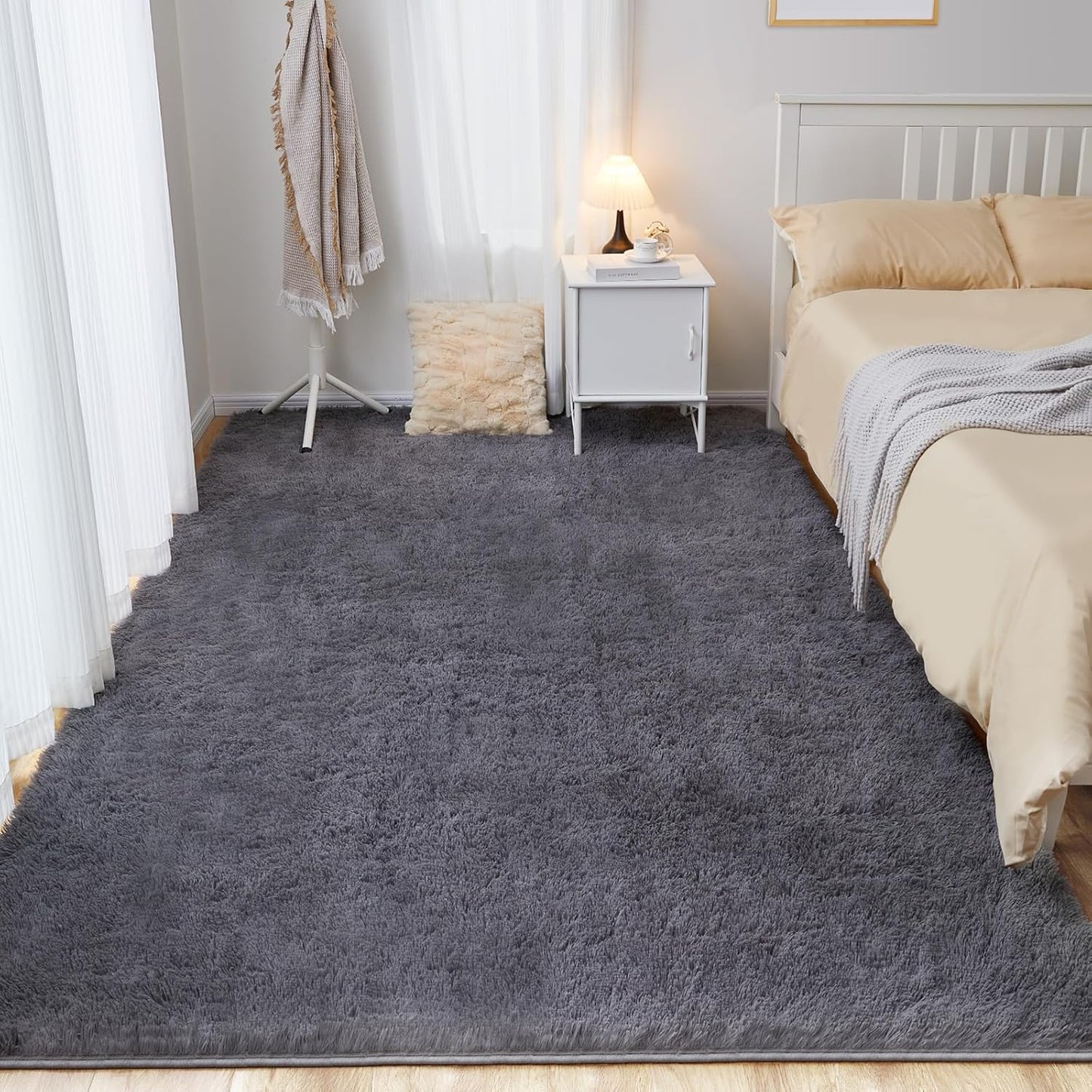 Fluffy Area Rug, 4x5.8 Grey Rugs for Bedroom, Soft Plush Area Rugs for Living Room, Nursery, Study Room, Dressing Room, Home Decor