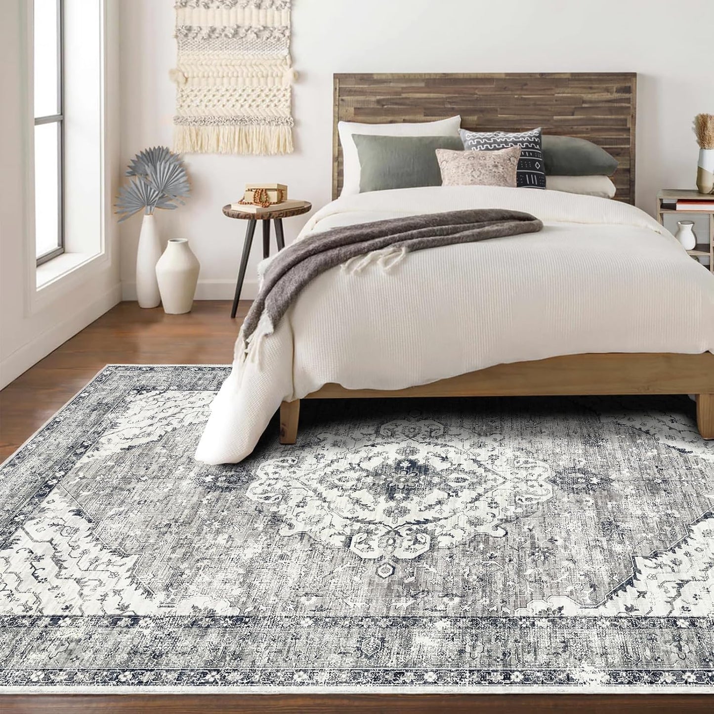 Deerly 5x7 Rug Washable Area Rugs for Living Room, Non Slip 5 x 7 Rug for Bedroom Dining Room, Low-Pile Kid & Pet Friendly Distressed Carpet Print Floor Rug Border Grey/Navy