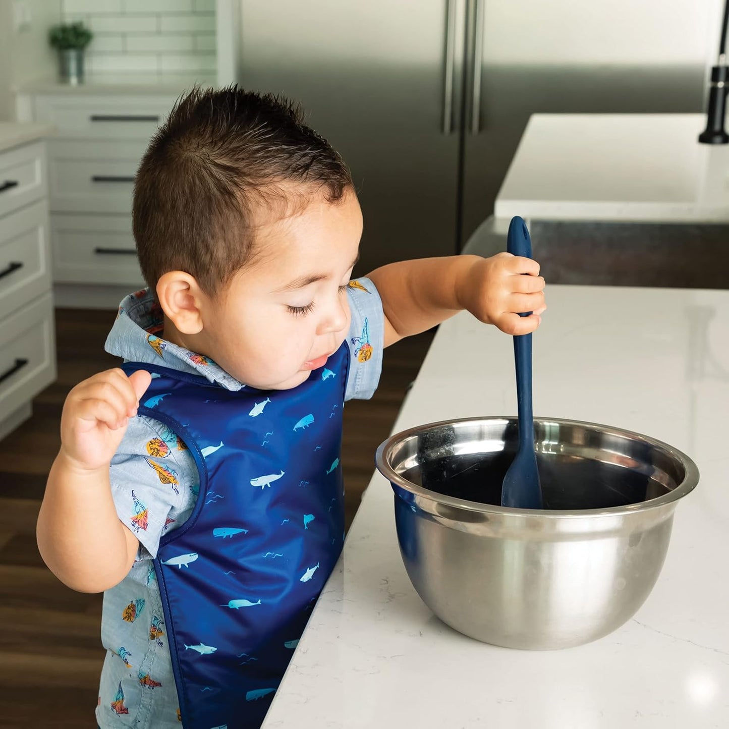 Tiny Twinkle Mess Proof Baby Bib - Waterproof & Lightweight Baby-Led Weaning Apron | 100% Recycled Polyester, Easy Clean & Machine Washable (Ocean Life, Small 6-24 Months)