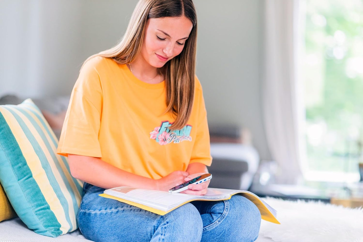 IRISPen Reader 8: 48 Language OCR Pen Scanner, Text to Speech, Photo OCR Scanner, Assistive Technology for Dyslexic Readers