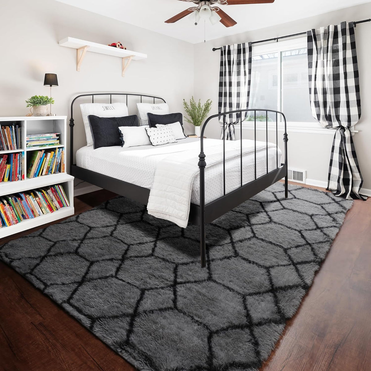 ONASAR 5x7 Area Rugs for Living Room Bedroom, Washable Fluffy Grey and Black Throw Rug, Geometric Boho Soft Plush Shaggy Floor Carpet for Nursery Kids Girls Boys Teen Dorm Home Decor Aesthetic