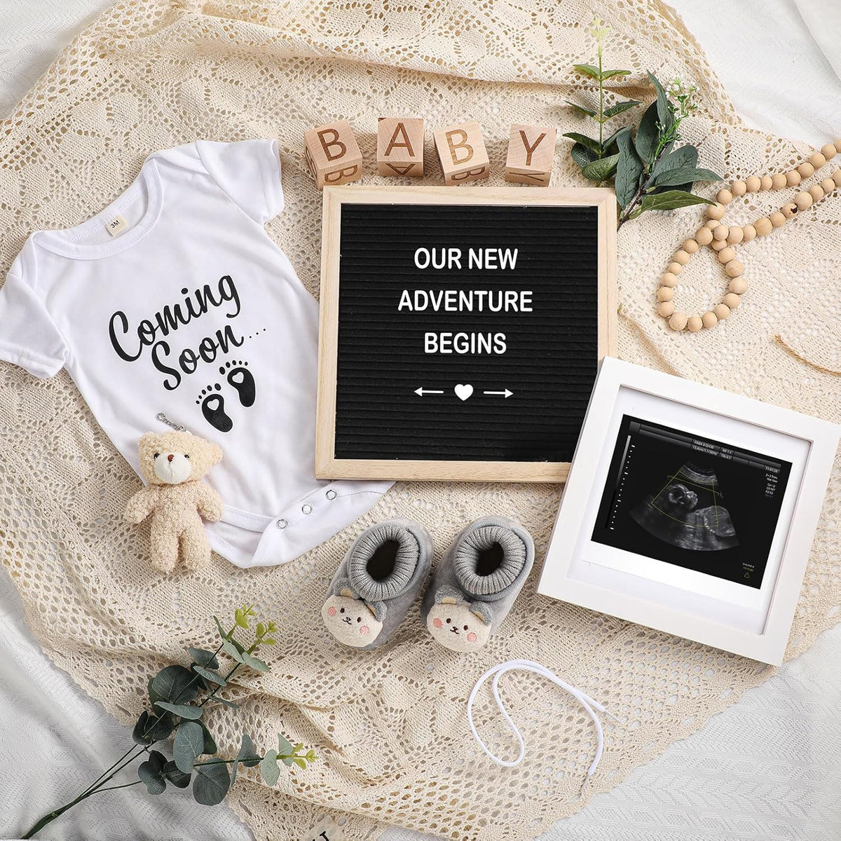 9 Pcs Pregnancy Announcement Set Pregnancy Reveal Ideas Felt Letter Board Baby Bodysuit Booties Photo Frame Bear Plush Wood Blocks for Coming Soon Baby Announcement(Black)